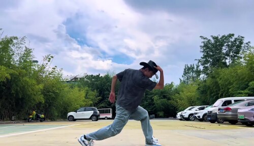 --2K2880764ececd0f80.mp4